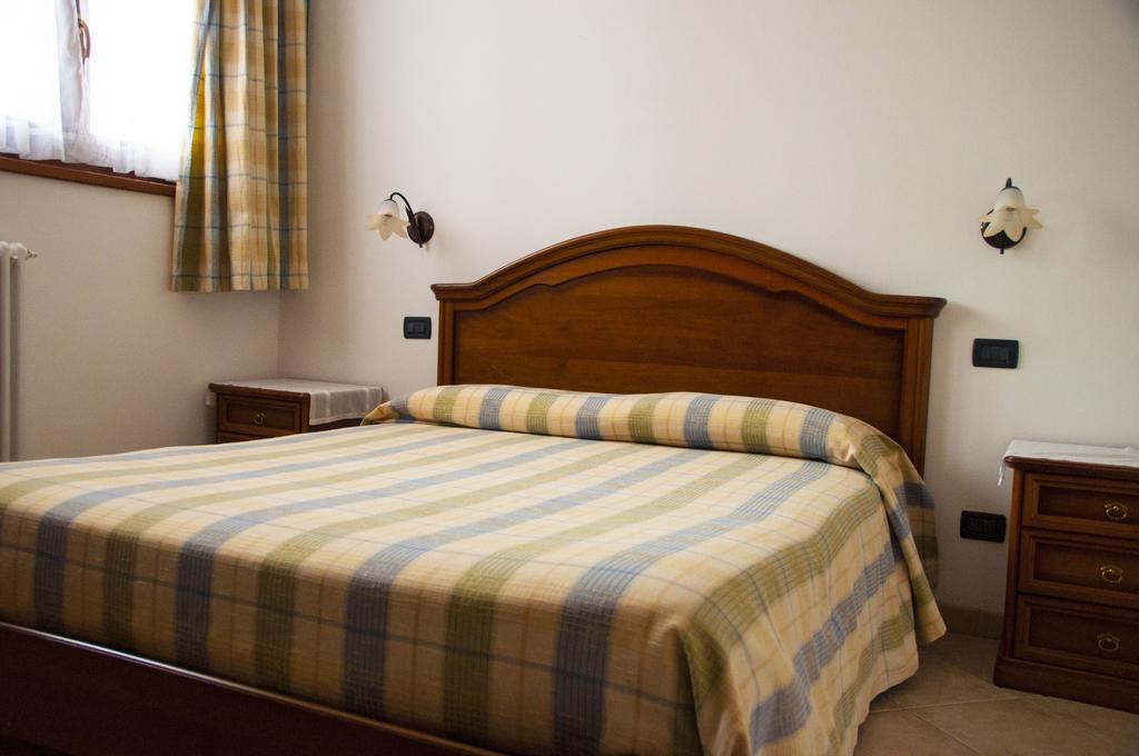 Agriturismo Ai Tre Fienili Понти Сул Минчо Стая снимка